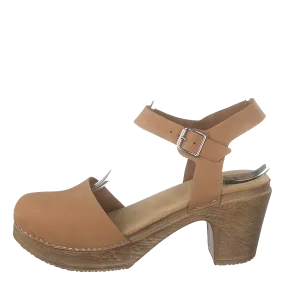 Tora Soft Brown Nubuk